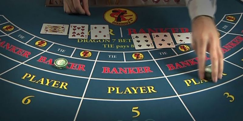 Bài baccarat là một tựa game thu hút số lượng lớn người tham gia hiện nay